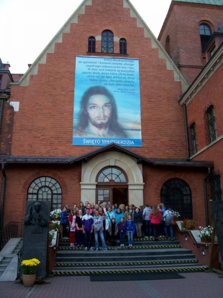 Szkoła w Lipnicy na XIII Ogólnopolskiej Pielgrzymce Rodziny Szkół im. Jana Pawła II na Jasną Górę