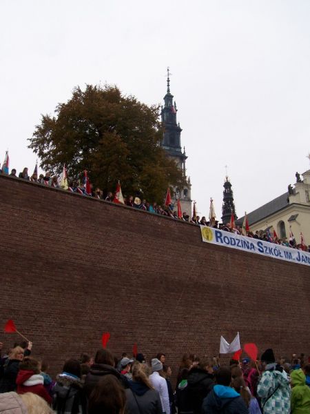 Szkoła w Lipnicy na XIII Ogólnopolskiej Pielgrzymce Rodziny Szkół im. Jana Pawła II na Jasną Górę