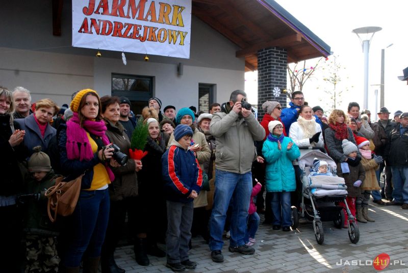 Uroczyste otwarcie targowiska w Kołaczycach