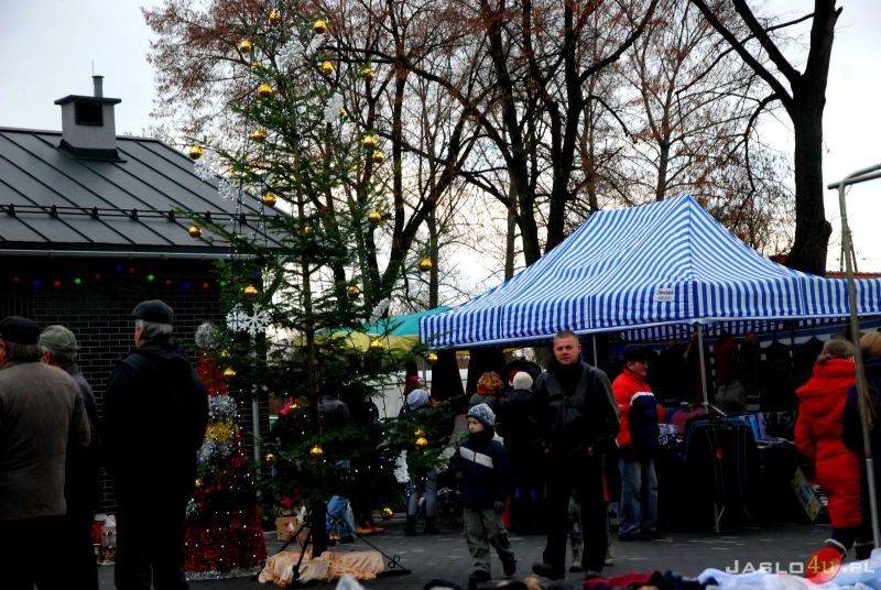 Uroczyste otwarcie targowiska w Kołaczycach