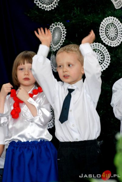 Dzień Babci i Dziadka. Występy przedszkolaków z Przedszkola nr 12 w Jaśle