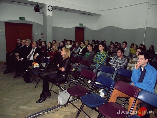 Uczniowie szkół ponadgimnazjalnych wysłuchali wykładu dr. Szymona Niemca