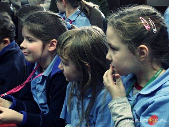 Maria Tomasik w jasielskiej bibliotece pedagogicznej
