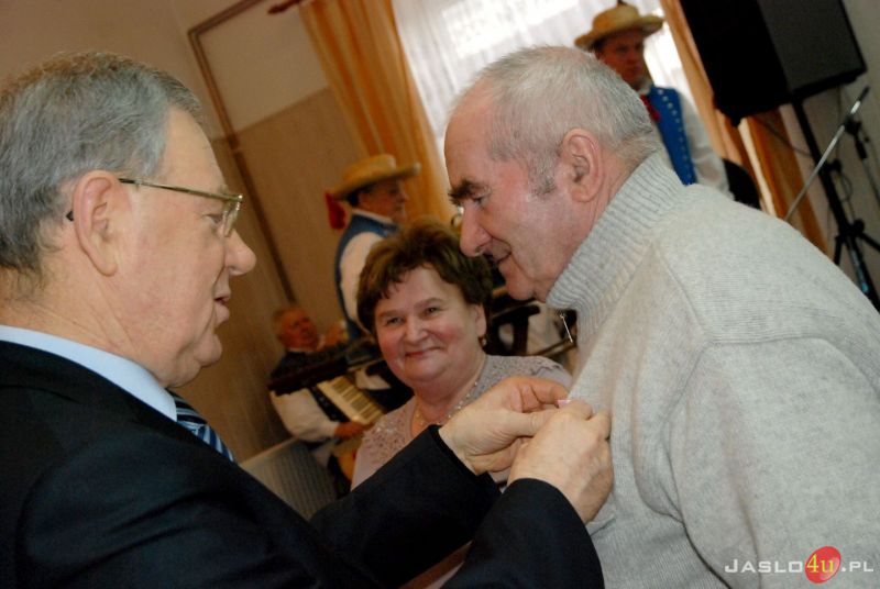 Wręczono jubilatom medale za 50 lat pożycia małżeńskiego