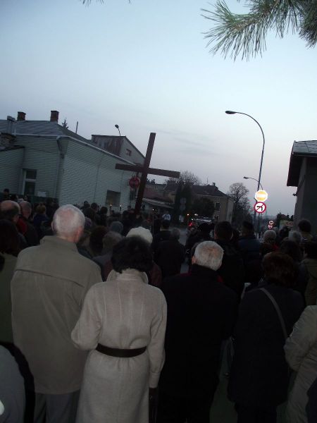 Droga krzyżowa ulicami parafii św. Antoniego