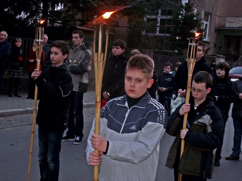 Droga krzyżowa ulicami parafii św. Antoniego