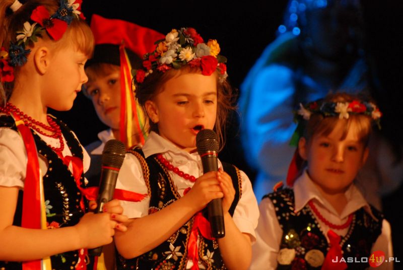 Koncert i wystawa prac plastycznych w JDK z okazji kanonizacji Jana Pawła II
