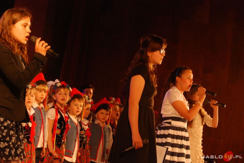 Koncert i wystawa prac plastycznych w JDK z okazji kanonizacji Jana Pawła II