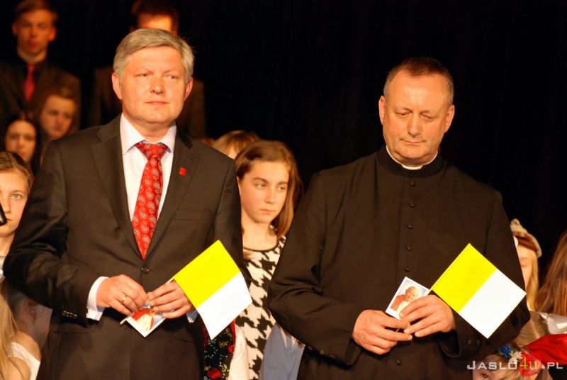Koncert i wystawa prac plastycznych w JDK z okazji kanonizacji Jana Pawła II