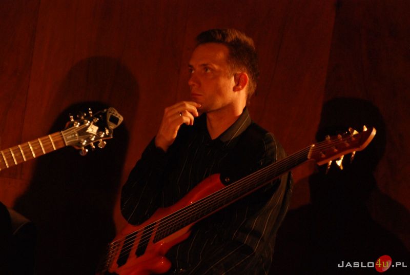Koncert i wystawa prac plastycznych w JDK z okazji kanonizacji Jana Pawła II