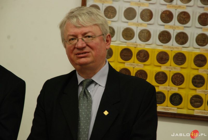 Wernisaż wystawy "Jan Paweł II w drodze do świętości"