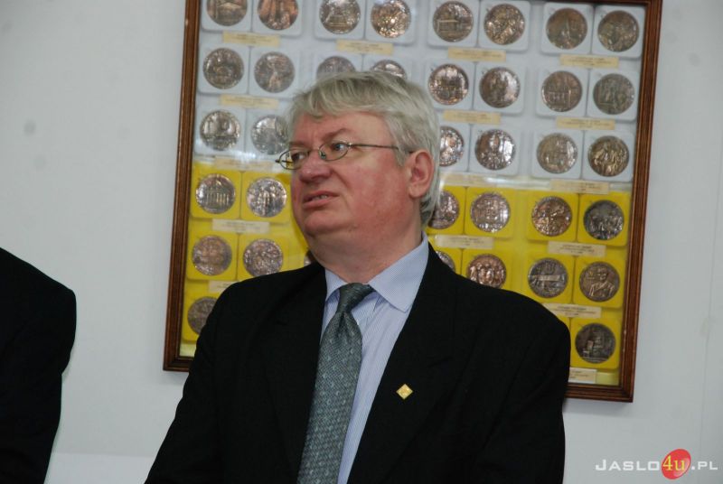 Wernisaż wystawy "Jan Paweł II w drodze do świętości"