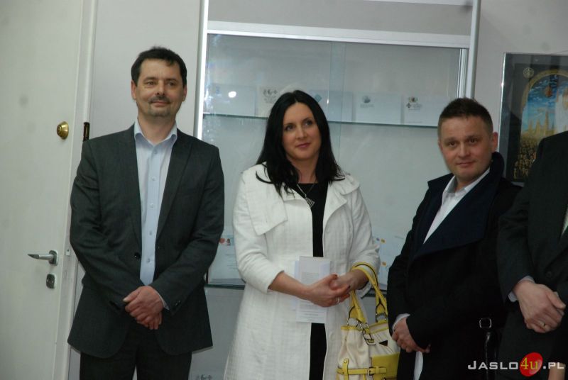 Wernisaż wystawy "Jan Paweł II w drodze do świętości"
