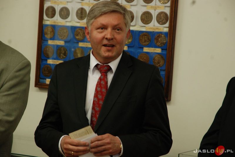 Wernisaż wystawy "Jan Paweł II w drodze do świętości"