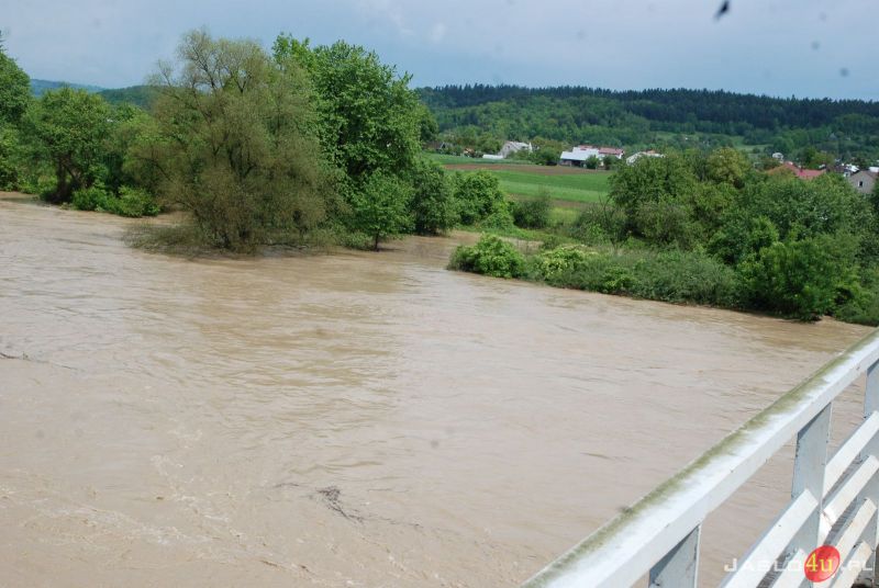 Poziom rzek i podtopienia w powiecie jasielskim