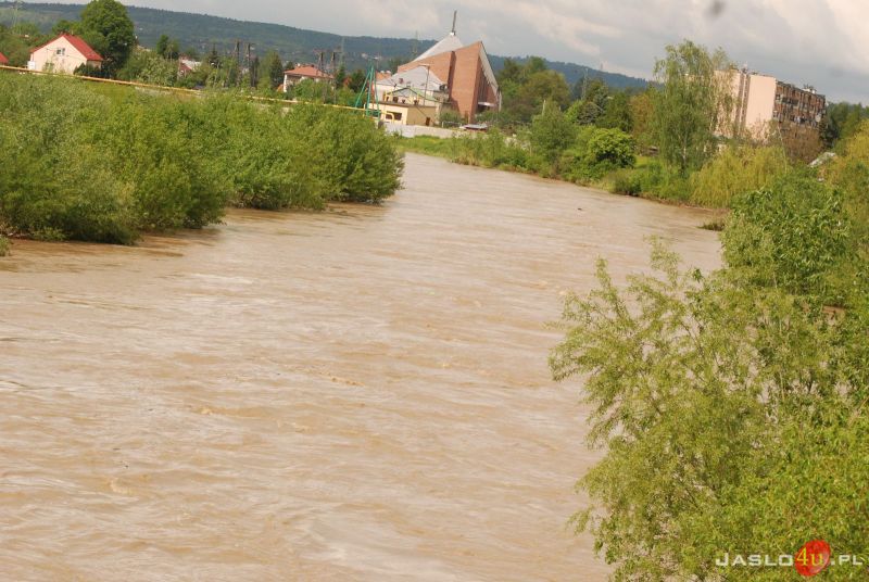 Poziom rzek i podtopienia w powiecie jasielskim