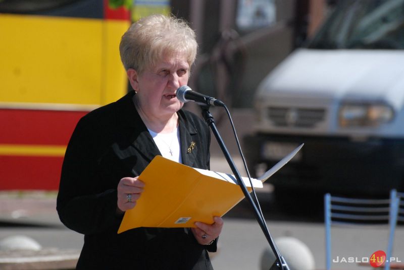 Wernisaż wystawy plenerowej "Święty Jan Paweł II i Rodzina"