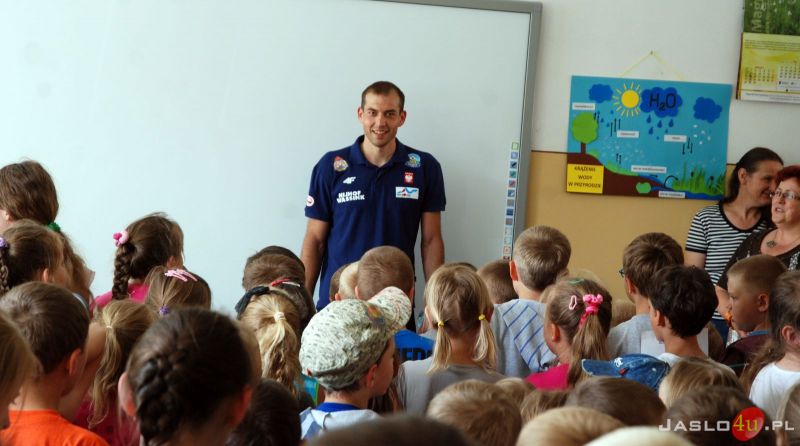 III Podkarpacki Bieg Strażaków Ożenna-Krempna z udziałem mistrza olimpijskiego Zbigniewa Bródki