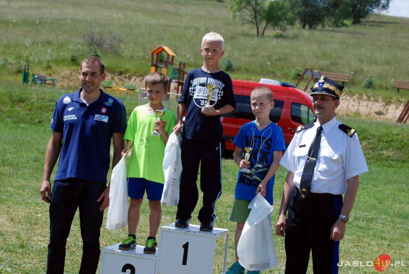 III Podkarpacki Bieg Strażaków Ożenna-Krempna z udziałem mistrza olimpijskiego Zbigniewa Bródki
