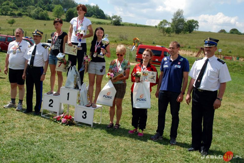 III Podkarpacki Bieg Strażaków Ożenna-Krempna z udziałem mistrza olimpijskiego Zbigniewa Bródki