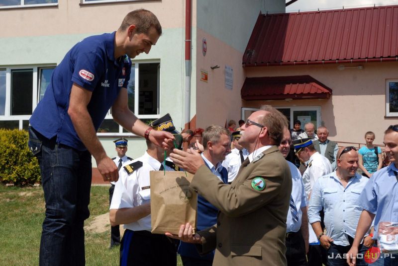 III Podkarpacki Bieg Strażaków Ożenna-Krempna z udziałem mistrza olimpijskiego Zbigniewa Bródki