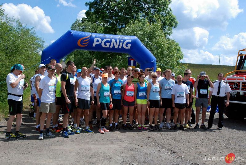 III Podkarpacki Bieg Strażaków Ożenna-Krempna z udziałem mistrza olimpijskiego Zbigniewa Bródki