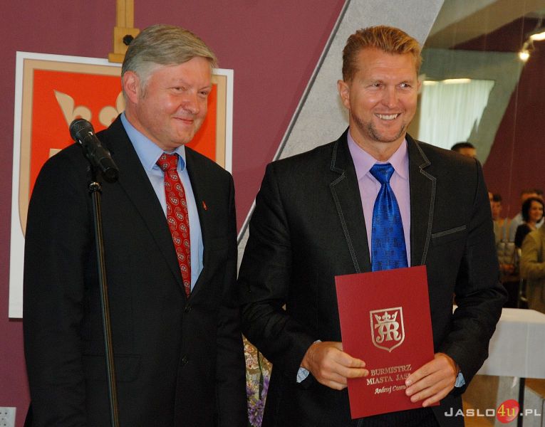 Rozdanie nagród burmistrza dla sportowców, trenerów i działaczy sportowych