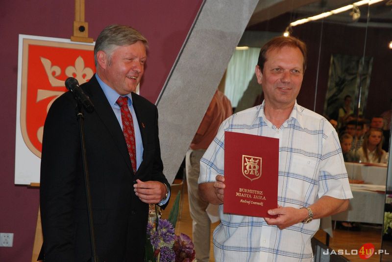 Rozdanie nagród burmistrza dla sportowców, trenerów i działaczy sportowych