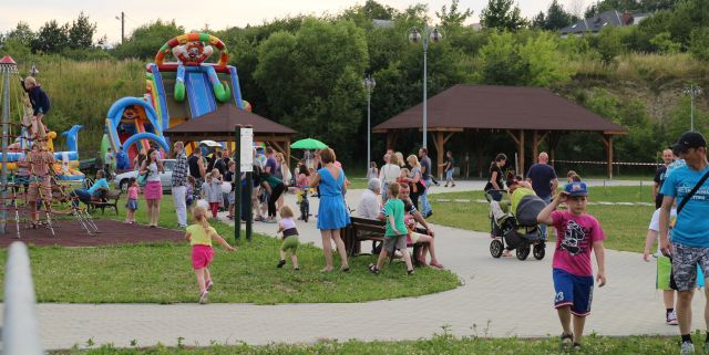 Wakacje w Jaśle – koncert na Kwiatowej na początek
