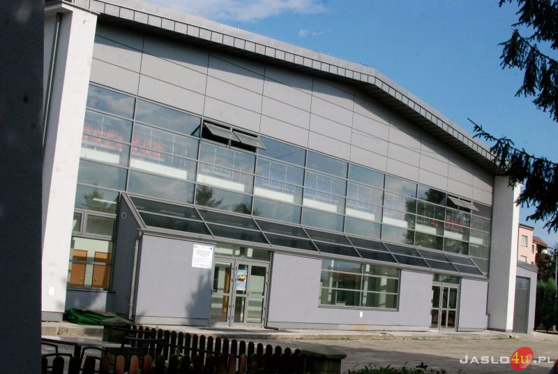 Hala sportowa MOSiR w Jaśle po generalnym remoncie