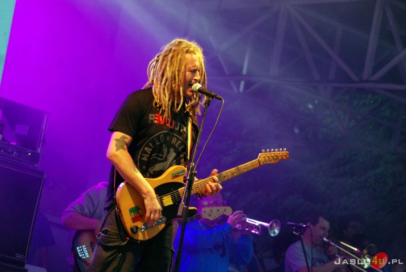 Koncert Maleo Reggae Rockers w Dębowcu (Saletyńskie Spotkania Młodych 2014)