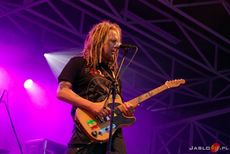 Koncert Maleo Reggae Rockers w Dębowcu (Saletyńskie Spotkania Młodych 2014)