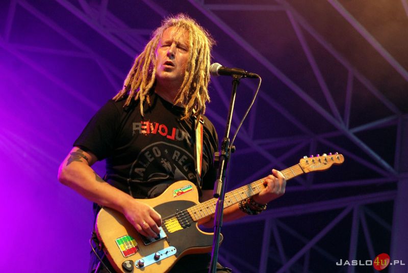 Koncert Maleo Reggae Rockers w Dębowcu (Saletyńskie Spotkania Młodych 2014)