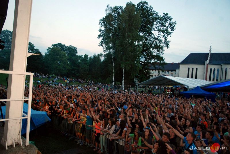 Koncert Maleo Reggae Rockers w Dębowcu (Saletyńskie Spotkania Młodych 2014)