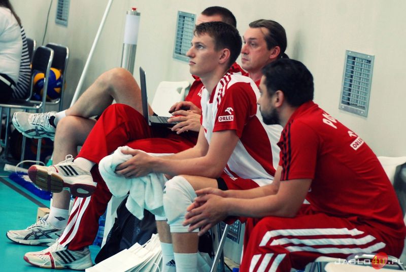 Polska - Bułgaria (mecz towarzyski juniorskich reprezentacji siatkarskich, hala MOSiR w Jaśle)