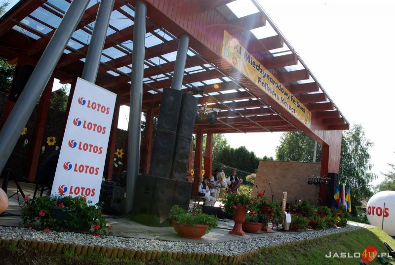 XI Międzynarodowy Festiwal Folkloru Karpat „Trzcinica 2014″