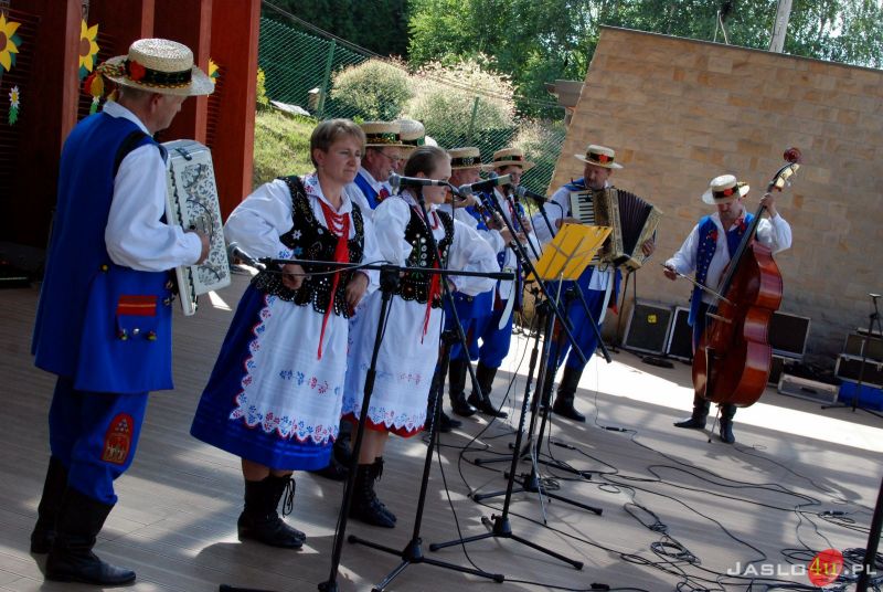 XI Międzynarodowy Festiwal Folkloru Karpat „Trzcinica 2014″