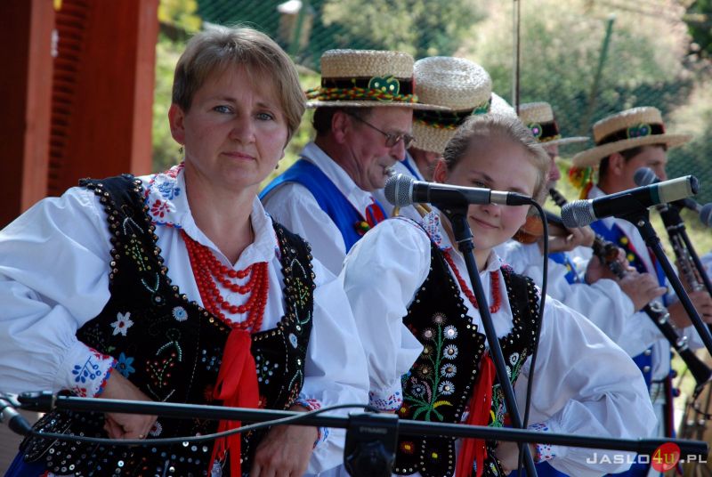 XI Międzynarodowy Festiwal Folkloru Karpat „Trzcinica 2014″