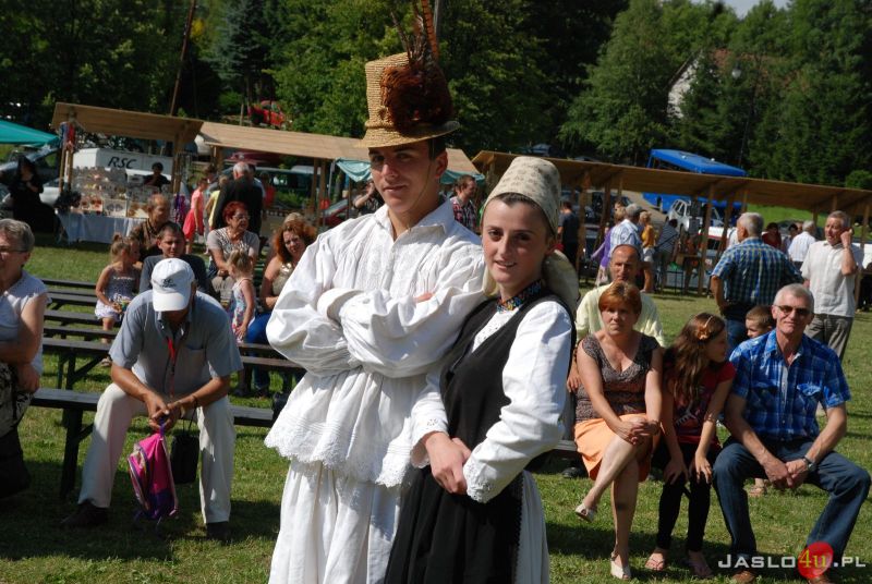 XI Międzynarodowy Festiwal Folkloru Karpat „Trzcinica 2014″