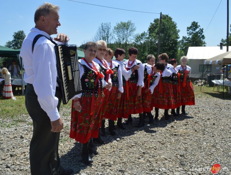 XIII Krempniańska Parada Historyczna (kramy rękodzielnicze, lokalne jadło)