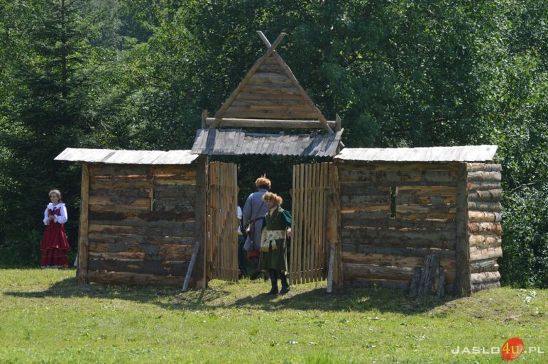 XIII Krempniańska Parada Historyczna (pokazy walk historycznych)