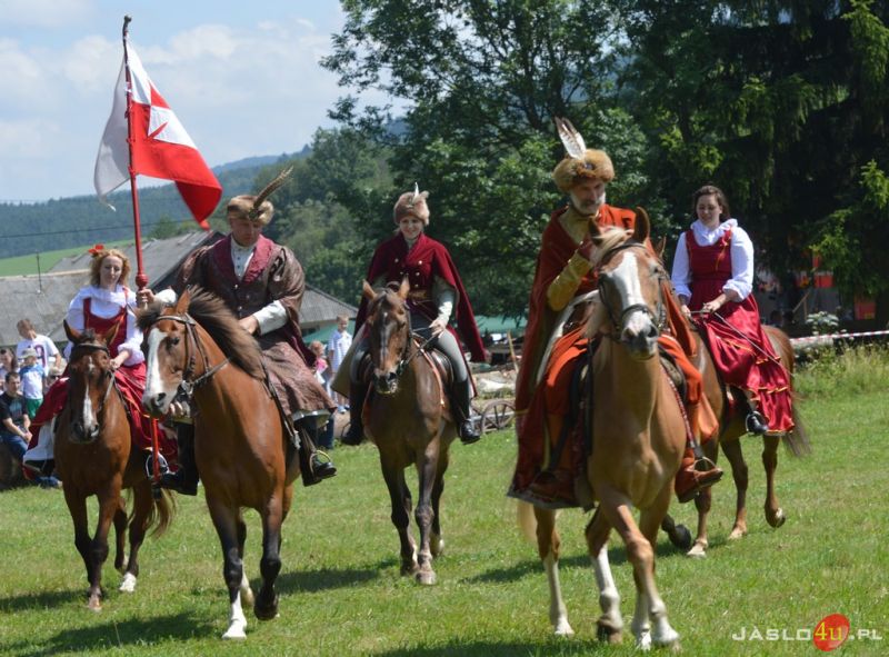 XIII Krempniańska Parada Historyczna (pokazy walk historycznych)