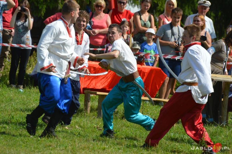 XIII Krempniańska Parada Historyczna (pokazy walk historycznych)