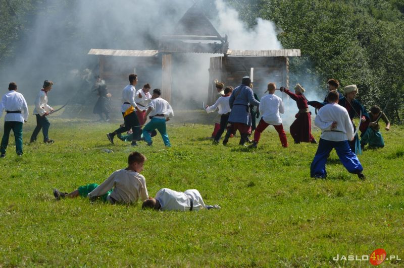 XIII Krempniańska Parada Historyczna (pokazy walk historycznych)
