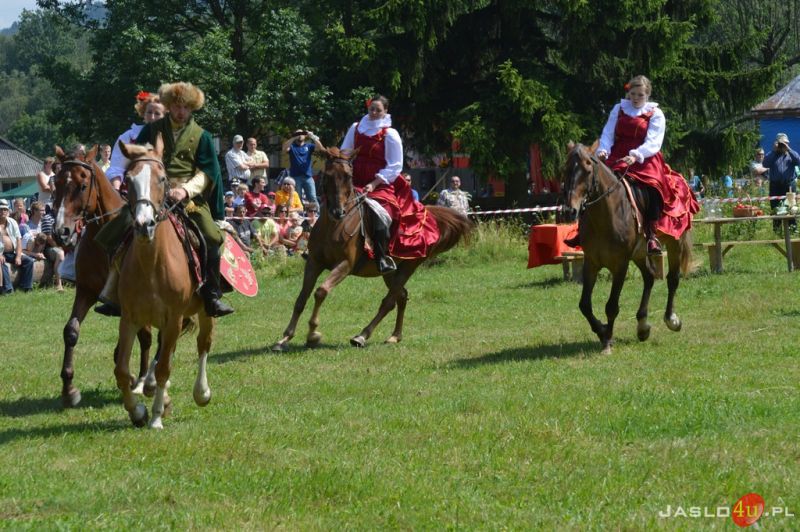 XIII Krempniańska Parada Historyczna (pokazy walk historycznych)