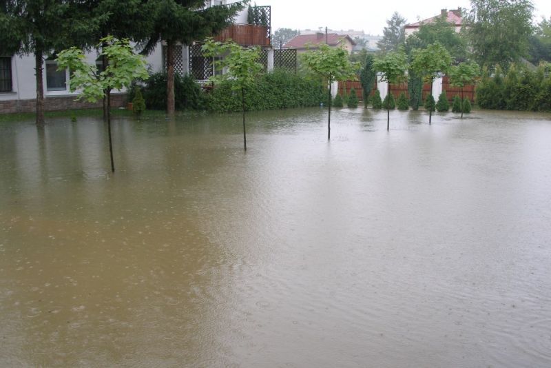 Zdjęcia nadesłane przez Czytelników. Podtopienia na terenie Jasła