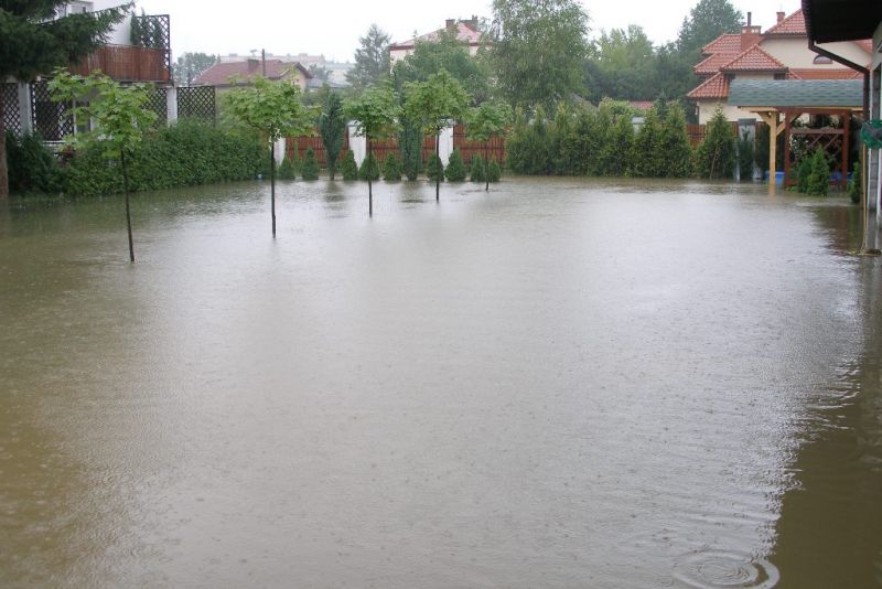 Zdjęcia nadesłane przez Czytelników. Podtopienia na terenie Jasła