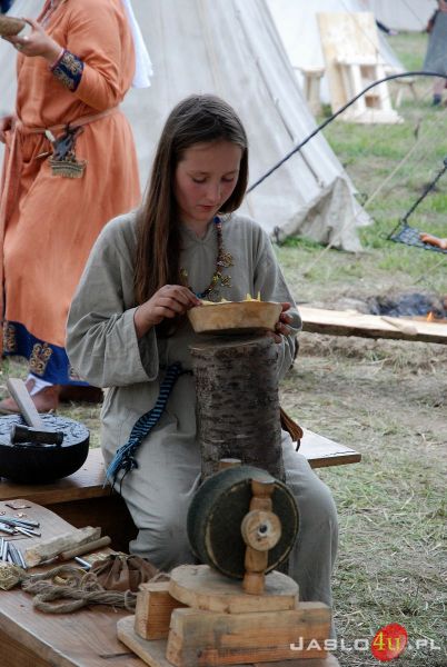 IV Karpacki Festiwal Archeologiczny "Dwa Oblicza" w Karpackiej Troi