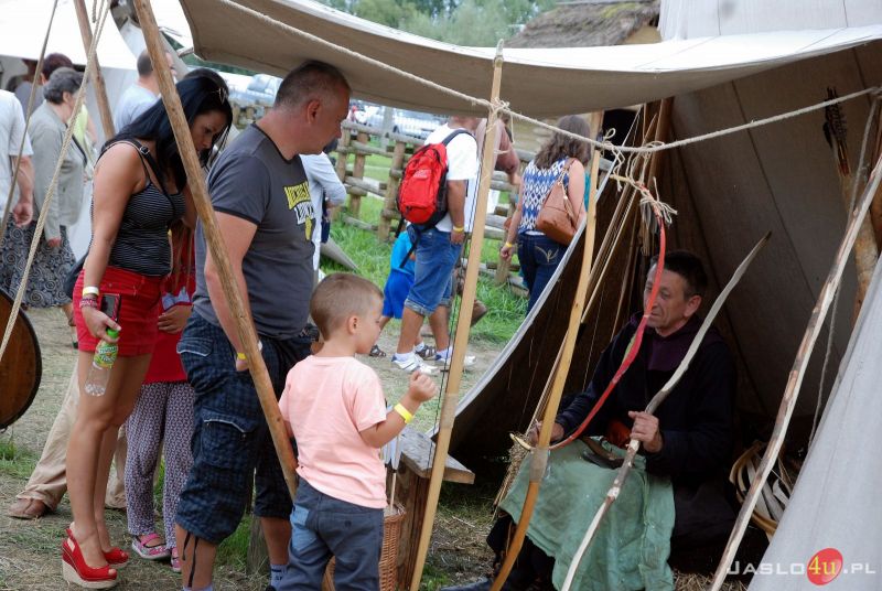 IV Karpacki Festiwal Archeologiczny "Dwa Oblicza" w Karpackiej Troi