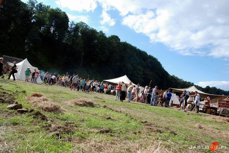 IV Karpacki Festiwal Archeologiczny "Dwa Oblicza" w Karpackiej Troi